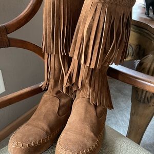 Yoki Mudd fringe boots only wore once